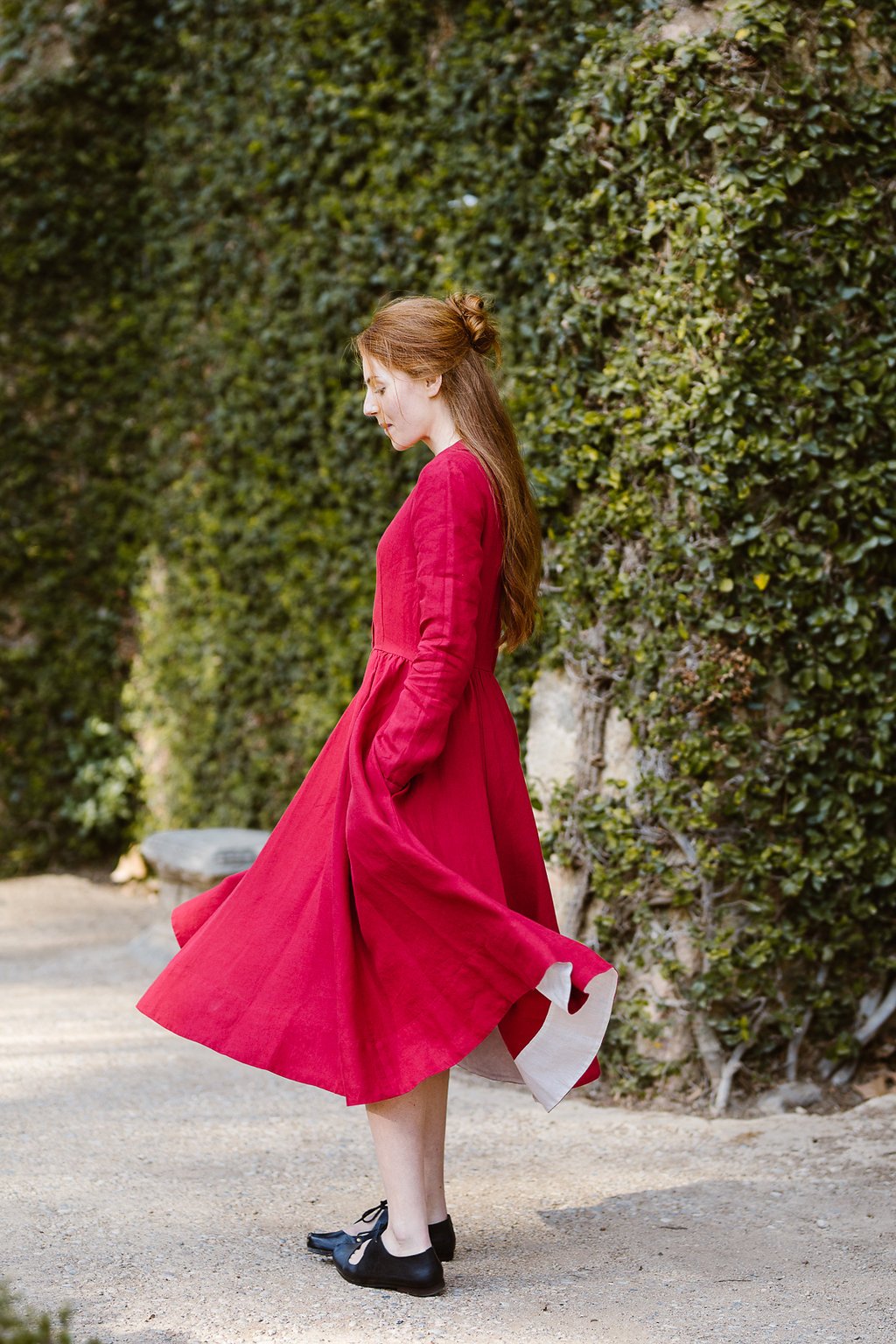 Lněné červené šaty Classic s dlouhým rukávem - Image 4