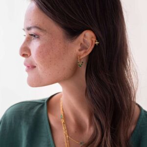 Symbol Ear Cuff zlatý s vážkou