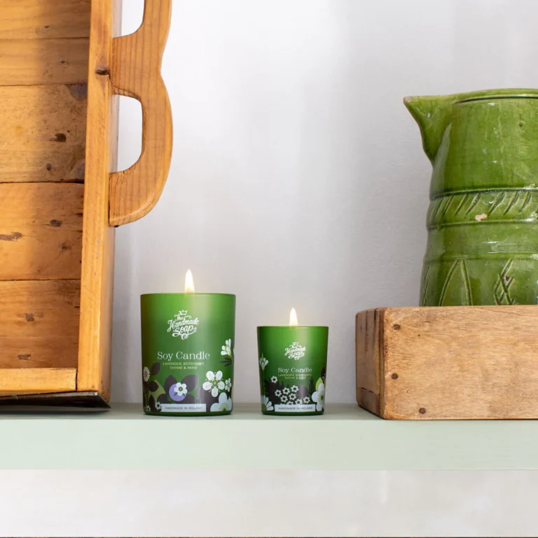 Sójová svíčka LAVENDER, ROSEMARY, THYME & MINT 70g